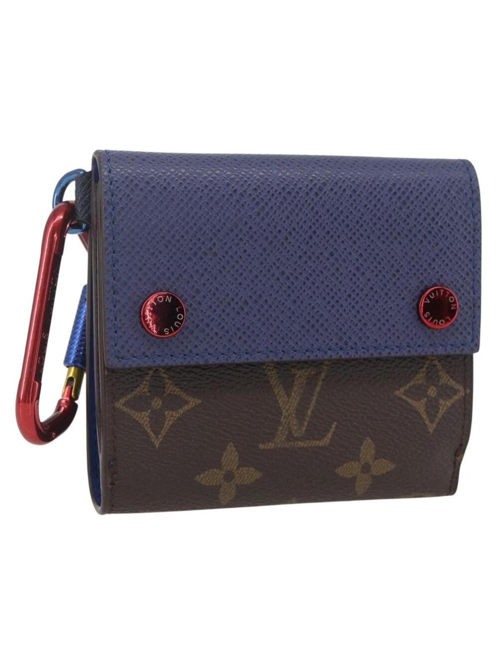 Louis Vuitton Taiga Compact Wallet Lv #359803L89B